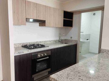 Venta departamento en Miraflores, cerca Parque Reducto.