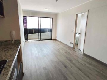 Venta departamento en Miraflores, cerca Parque Reducto.