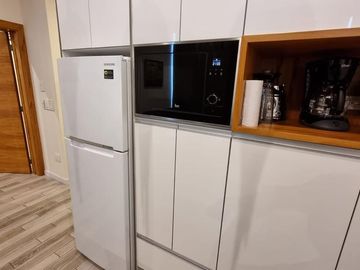 VENDO SUITE AMOBLADA SECTOR LA CERAMICA