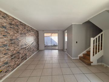 Venta casa 3 dormitorios, condominio Reina Victoria, Curauma, Valparaíso
