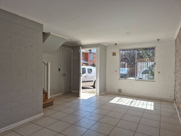 Venta casa 3 dormitorios, condominio Reina Victoria, Curauma, Valparaíso
