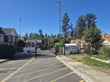Venta casa 3 dormitorios, condominio Reina Victoria, Curauma, Valparaíso