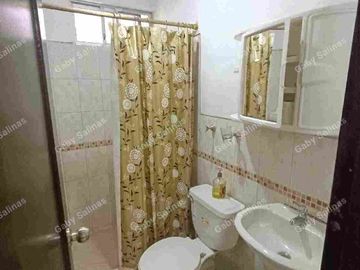 Venta de amplia casa en urbanización la Joya Guayas Ecuador