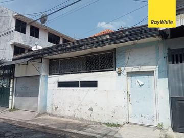 Rumah Dijalan Donokerto Simokerto Surabaya