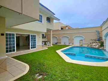 Casa en Venta en el Fraccionamiento Costa de Oro En Boca del Río, Veracruz