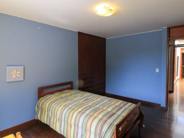VENDO CASA PARA FAMILIA GRANDE