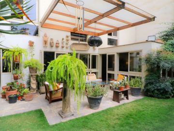 VENDO CASA PARA FAMILIA GRANDE