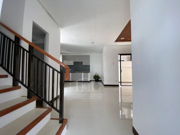House & Lot For Sale Newly Built In Parkplace Village Imus Cavite Near Vermosa Landers