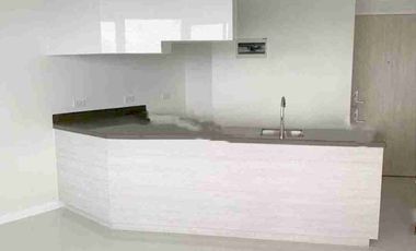 Condo for sale in Mandaue City, Mandani Bay, 1-br high floor