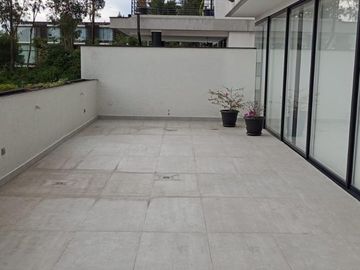 VENTA CASA SECTOR SAN JUAN DE LUJO, CON MUEBLES.