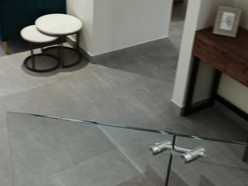 VENTA CASA SECTOR SAN JUAN DE LUJO, CON MUEBLES.