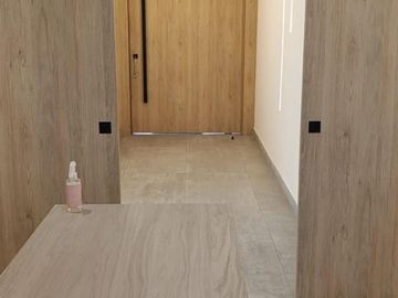 VENTA CASA SECTOR SAN JUAN DE LUJO, CON MUEBLES.