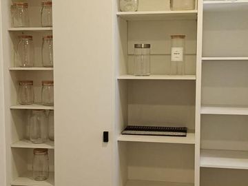 VENTA CASA SECTOR SAN JUAN DE LUJO, CON MUEBLES.