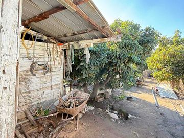 VENTA TERRENO AMPLIO CON CASA Y GALPON