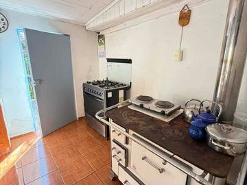 VENTA TERRENO AMPLIO CON CASA Y GALPON