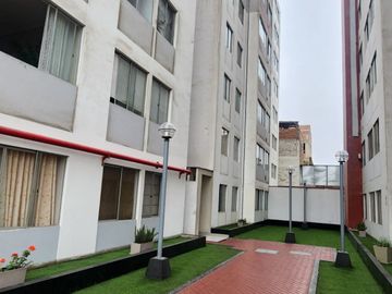 DEPARTAMENTO GUARDIA CIVIL 665 CHORRILLOS 3 DORMITORIOS OCASION