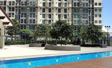 CLEAN TITLE PERPETUAL OWNERSHIP Top HIGH END Condo Modern Minimialist Condo near MAKATI BGC ROCKWELL AIRPORT  Hotel Mall Resturants and Airport Hospital School Office