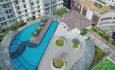 CLEAN TITLE PERPETUAL OWNERSHIP Top HIGH END Condo Modern Minimialist Condo near MAKATI BGC ROCKWELL AIRPORT  Hotel Mall Resturants and Airport Hospital School Office