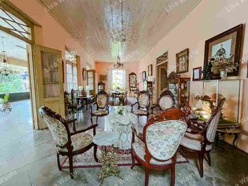 RUMAH ANTIK TANAH LUAS DIJUAL CEPAT DI WIROGUNAN