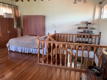 CUMBAYA VENTA CASA DENTRO DE URBANIZACION DE PRIMERA