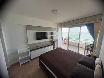 CONDOMINIO CARABELAS DE COLON VENDO DPTO FRENTE AL MAR