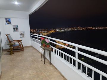 CONDOMINIO CARABELAS DE COLON VENDO DPTO FRENTE AL MAR