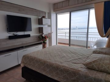 CONDOMINIO CARABELAS DE COLON VENDO DPTO FRENTE AL MAR