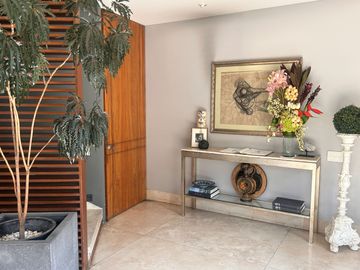 Hermosa Casa en Condominio de 4 Casas