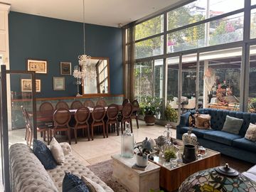 Hermosa Casa en Condominio de 4 Casas