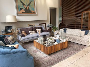Hermosa Casa en Condominio de 4 Casas