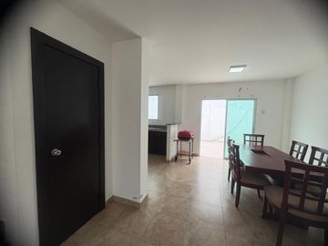 VILLAMIL PLAYAS VENDO HERMOSA CASA EN URBANIZACION LA RIVIERA DEL MAR