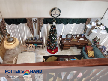 PRE-OWNED 2-Storey House & Lot in Montevista Heights, Taytay, Rizal!
