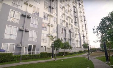 SPACIOUS AND PET FRIENDLY CONDO