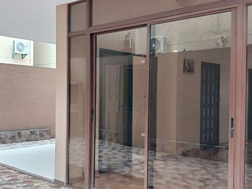 CASA REMODELADA EN VENTA URB. LA JOYA ETAPA ÁMBAR
