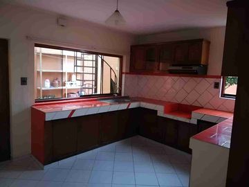 SE VENDE CASA