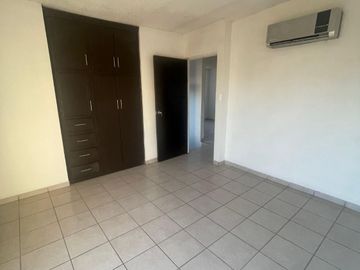 Se vende casa Solei Residencial