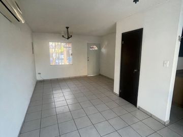 Se vende casa Solei Residencial