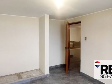 SE VENDE CASA EN SAN JUAN DE MIRAFLORES