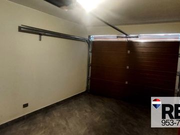 SE VENDE CASA EN SAN JUAN DE MIRAFLORES