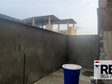 SE VENDE CASA EN SAN JUAN DE MIRAFLORES
