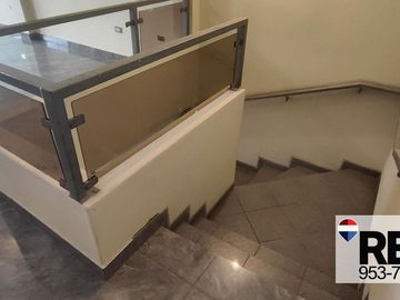 SE VENDE CASA EN SAN JUAN DE MIRAFLORES