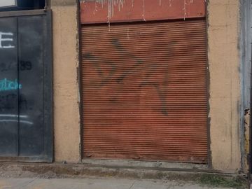 Casa Esq. 220m2 Terreno. En Avenida, Ideal Para Negocio.