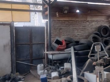 Casa Esq. 220m2 Terreno. En Avenida, Ideal Para Negocio.