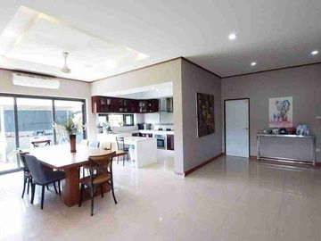 Pool Villa Bangsare | 4 Bedrooms | 4 Bathrooms
