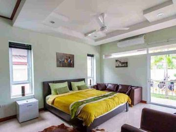 Pool Villa Bangsare | 4 Bedrooms | 4 Bathrooms
