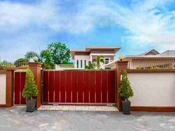 Pool Villa Bangsare | 4 Bedrooms | 4 Bathrooms
