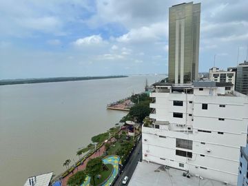 Departamento de venta en centro de Guayaquil