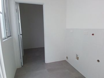 CASA EN VENTA DE ESTRENO EN PORTÓN DEL RÍO