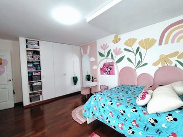 Venta De Departamento Tríplex En Chacarilla – San Borja | 3 Dormitorios | Terraza BBQ | 2 Estacionamientos