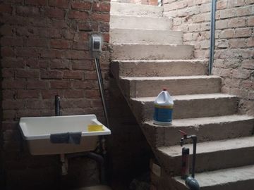 OCASION: CASA DE 1 PISO CON PROYECCION